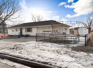 1103 18th St NE, Austin, MN 55912