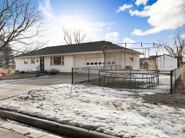 1103 18th St NE, Austin, MN 55912