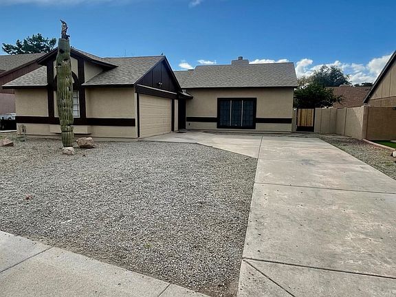 3rd image of 7337 W Sierra Vista Dr