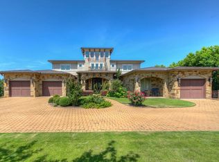 77 Applehead Island Dr, Horseshoe Bay, TX 78657