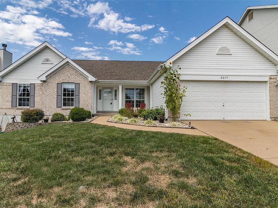 1st image of 5217 Driftwood Dr