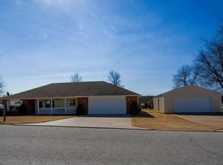 62501 E 269th Trl, Grove, OK 74344