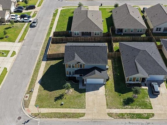 2nd image of 101 Bering Dr