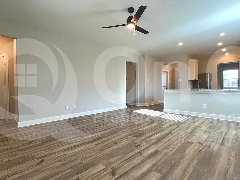 1913 McKee Ct — Photo 19