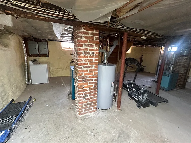 16 W Walnut St #2 — Photo 10