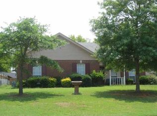 180 Camellia Ct, Millbrook, AL 36054