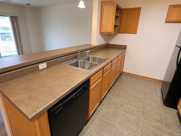 Cannery Square Apartments — Photo 16