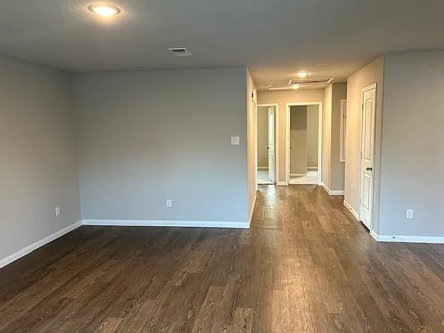 2812 J P Davis Ave — Photo 5