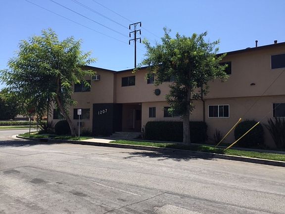 2nd image of 1207 N Cordova St APT 212