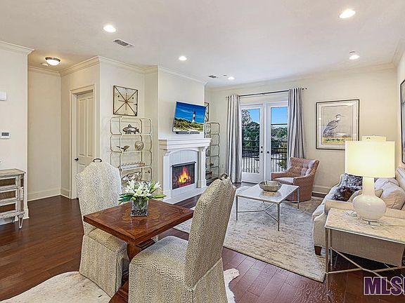 3rd image of 8201 Village Plaza Ct #3C