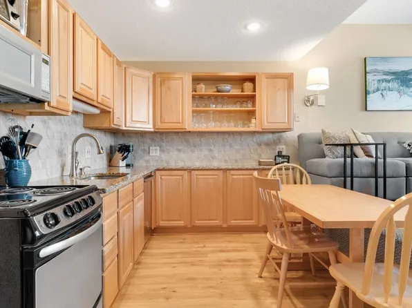 8 Sunrise Drive #A123, Newry, ME 04261