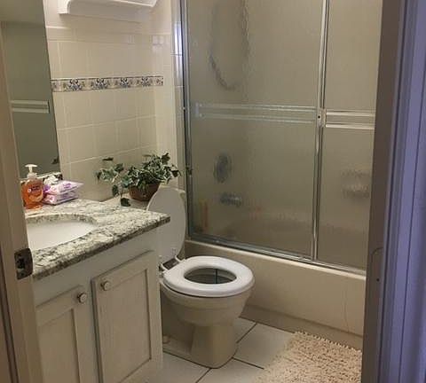 4th image of 13080 Cross Creek Ct #411