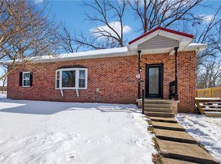 13038 E Minnie Ball Rd, Nevada, MO 64772