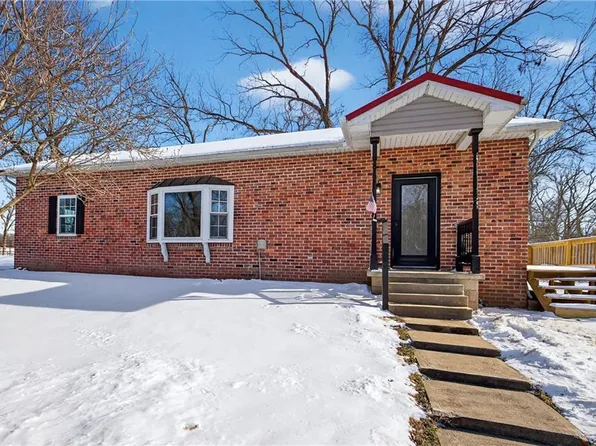 13038 E Minnie Ball Rd, Nevada, MO 64772