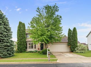 742 Leeward Ln, Oregon, WI 53575