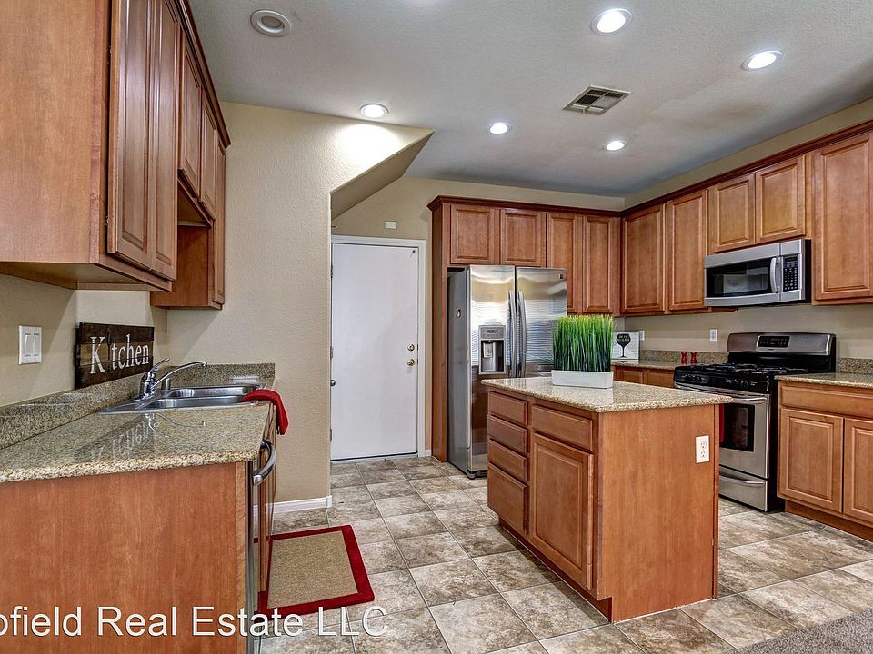 1st image of 657 Taliput Palm Pl #C3