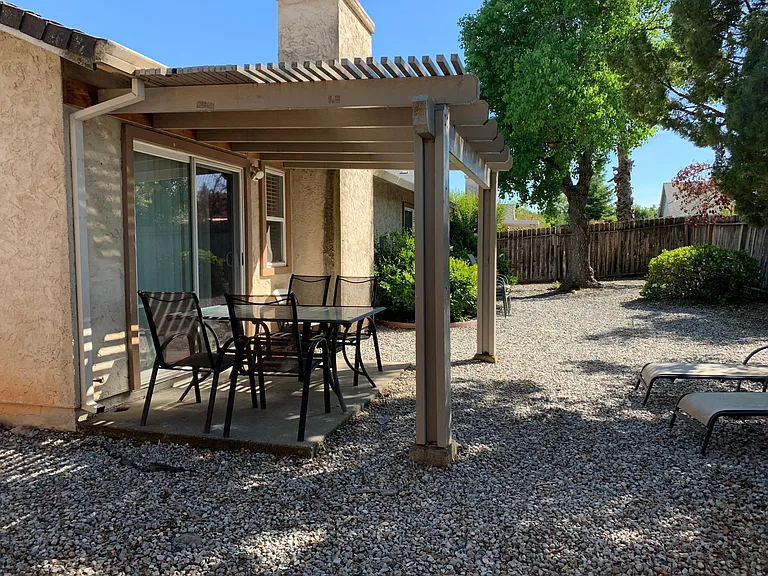 529 Shell Dr — Photo 16