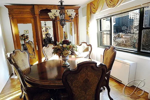 Sold by Bellmarc Realty | media 6