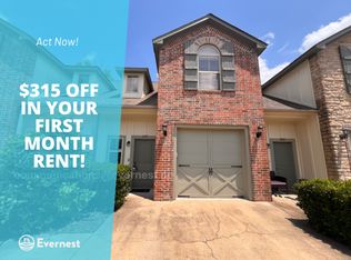 1205 Tuscany Cir, Maumelle, AR 72113