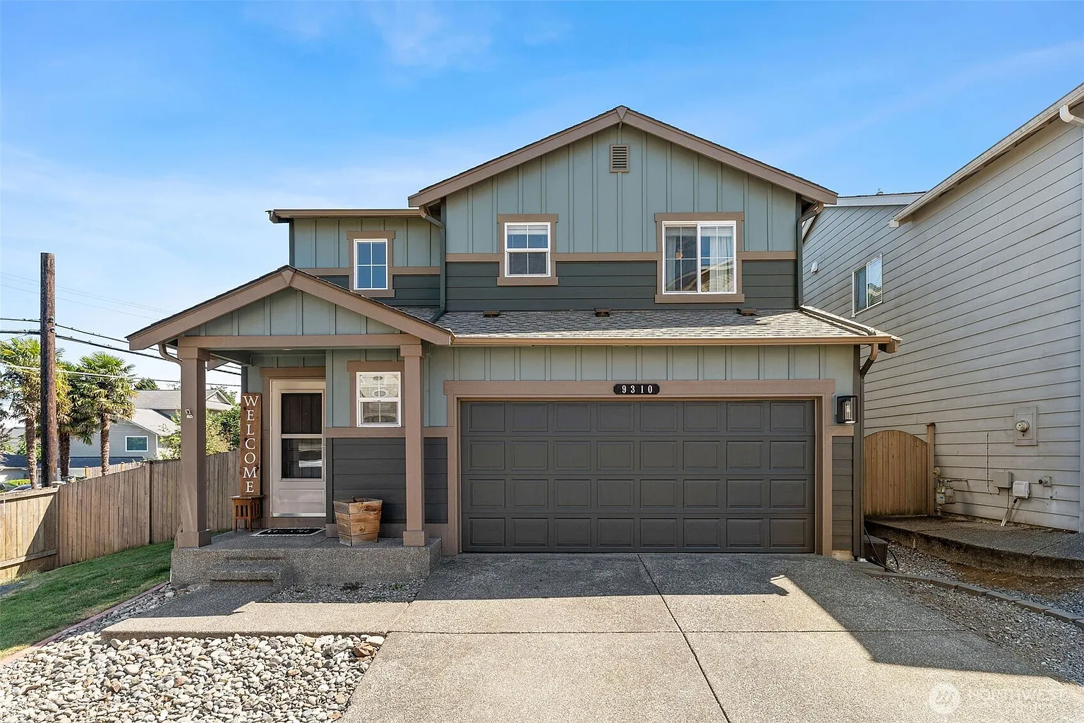 9310 12th Street NE photo 1