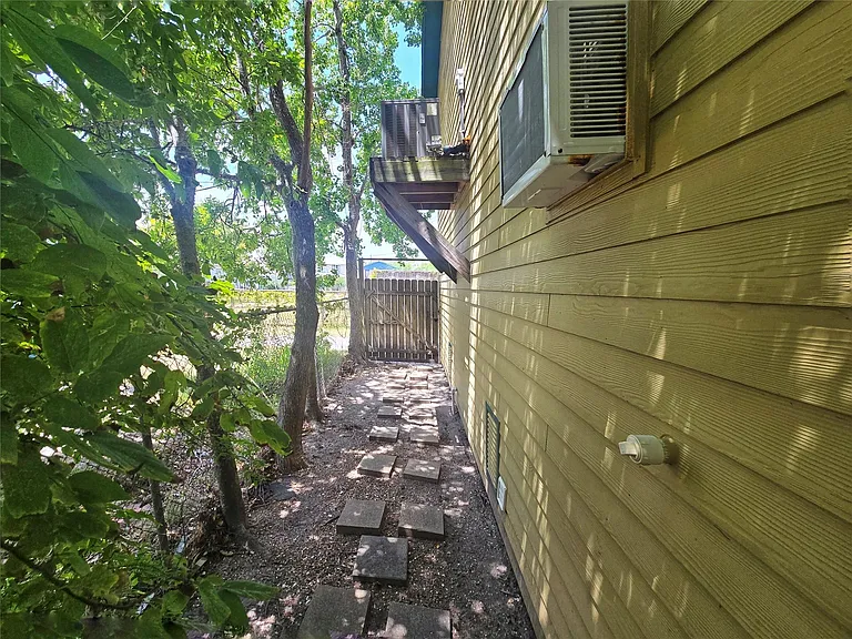 1814 Avenue N 1/2 #3 — Photo 14