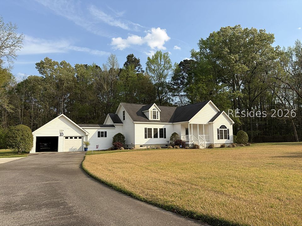 1st image of 10 Westboro Rd