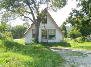 975 Sundown Ln, Rockaway Beach, MO 65740