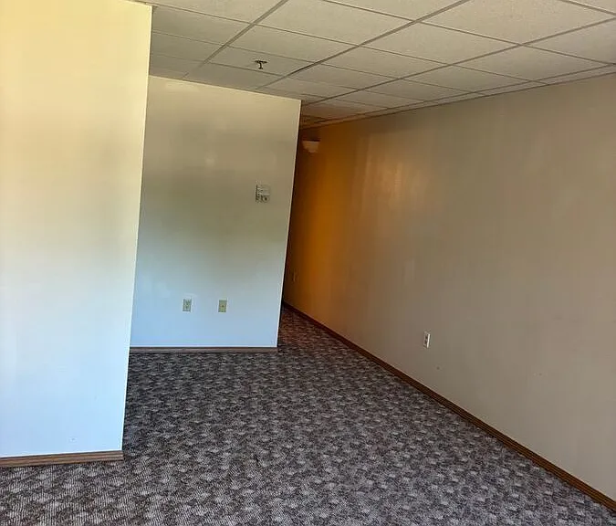 109 E Luverne St #335 — Photo 4