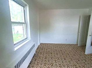 160-30 76th Ave #1A, Fresh Meadows, NY 11366