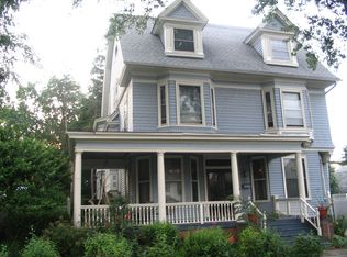 578 Ridge St, Newark, NJ 07104