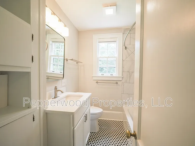 771 Palmetto St — Photo 13