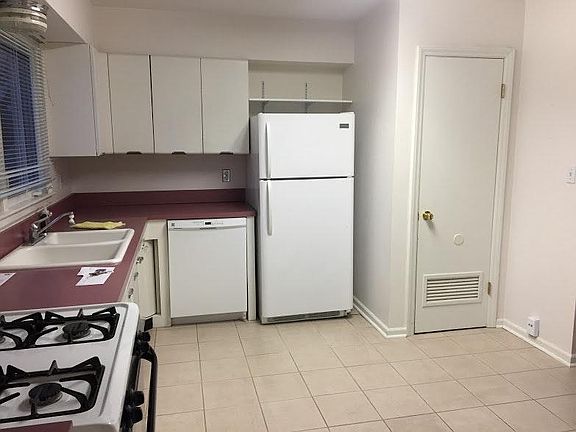 Large Eat In Kitchen