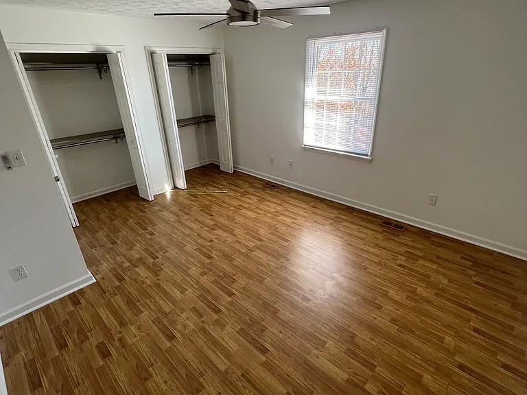 429 Westwood Dr #14 — Photo 19