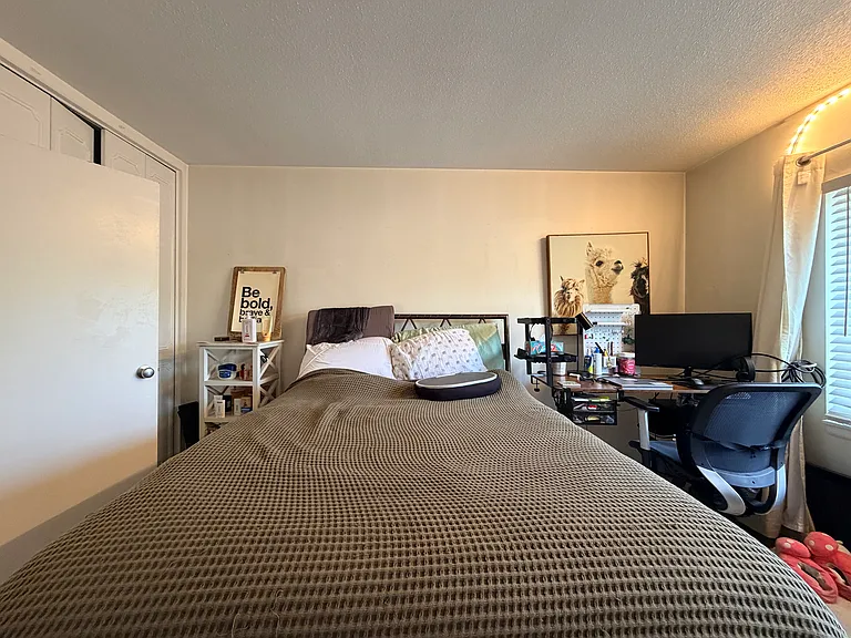 185 Lake Shore Rd #1 — Photo 8