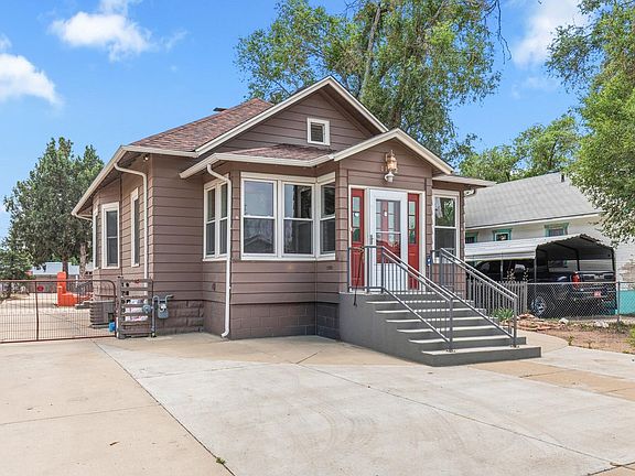 3rd image of 1122 5th St