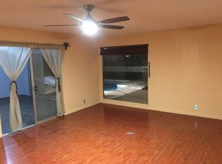 333 Falcon Ln, Las Vegas, NV 89107