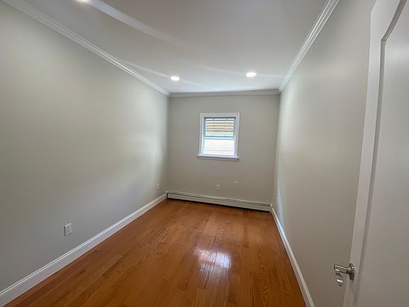 3rd image of 336 E 29th St #3
