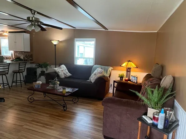 5289 Windy Point Rd, Celina, OH 45822