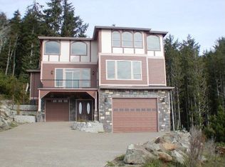 250 NE Spring Ave, Depoe Bay, OR 97341