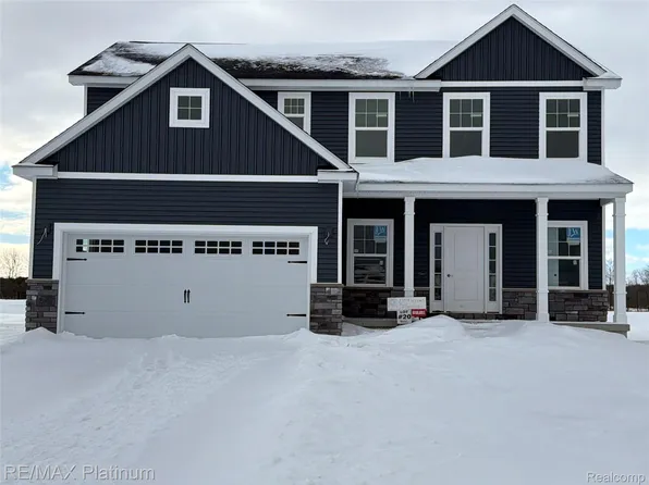 13204 Westwinds Dr, Linden, MI 48451