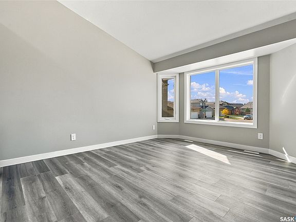 4th image of 246 Sutter Place