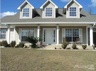 1544 Twin Pines Cir, Cantonment, FL 32533