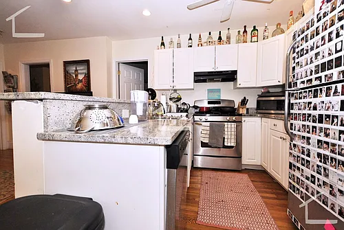 64 Egmont St #4 Photo 1