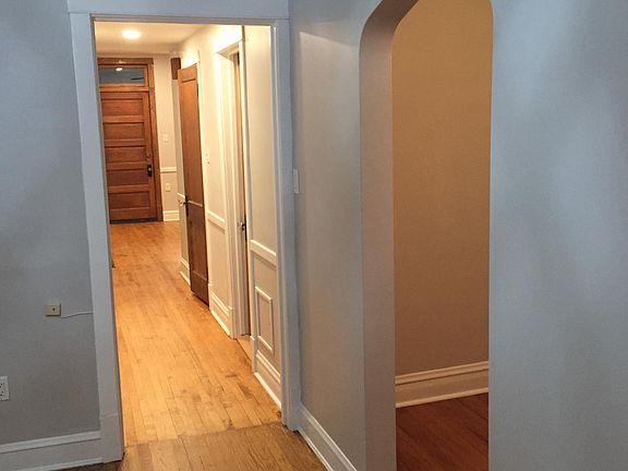 5th image of 3018 S Union Ave APT 1