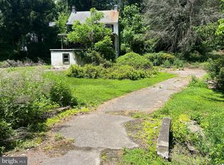 440 W Knowlton Rd, Media, PA 19063