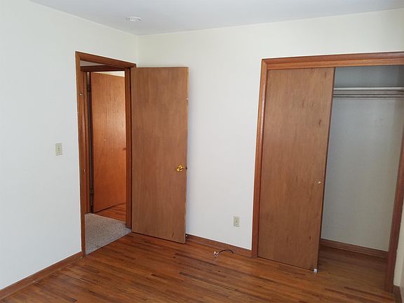 1105 Melrose - 2nd Bedroom (1)