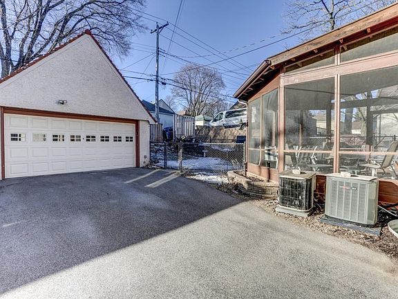 2nd image of 5250 Bloomington Ave