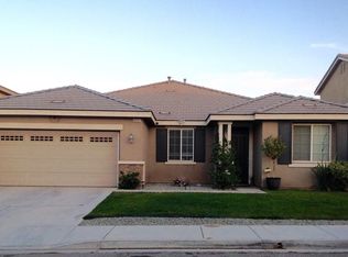 8991 Big Bear Dr, Hesperia, CA 92344