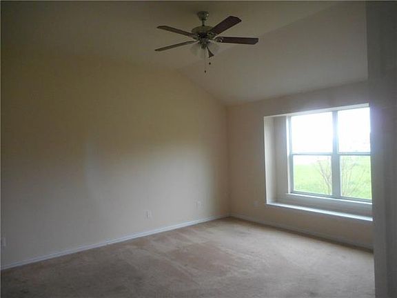 3rd image of 8714 Kiowa Dr