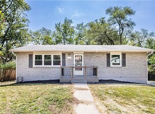 5807 Parkview Ave, Kansas City, KS 66104